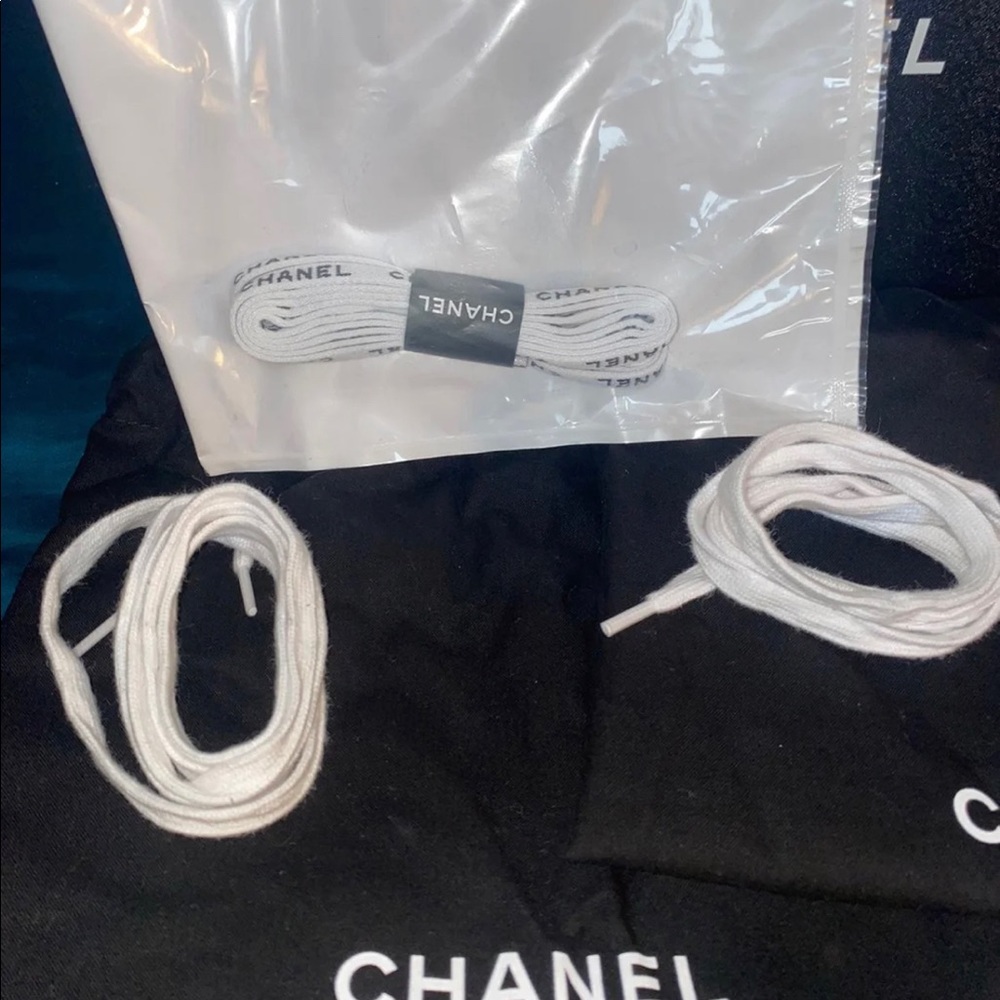 AUTHENTIC Chanel Suede Calfskin Weekend Sneaker - Picture 8 of 11